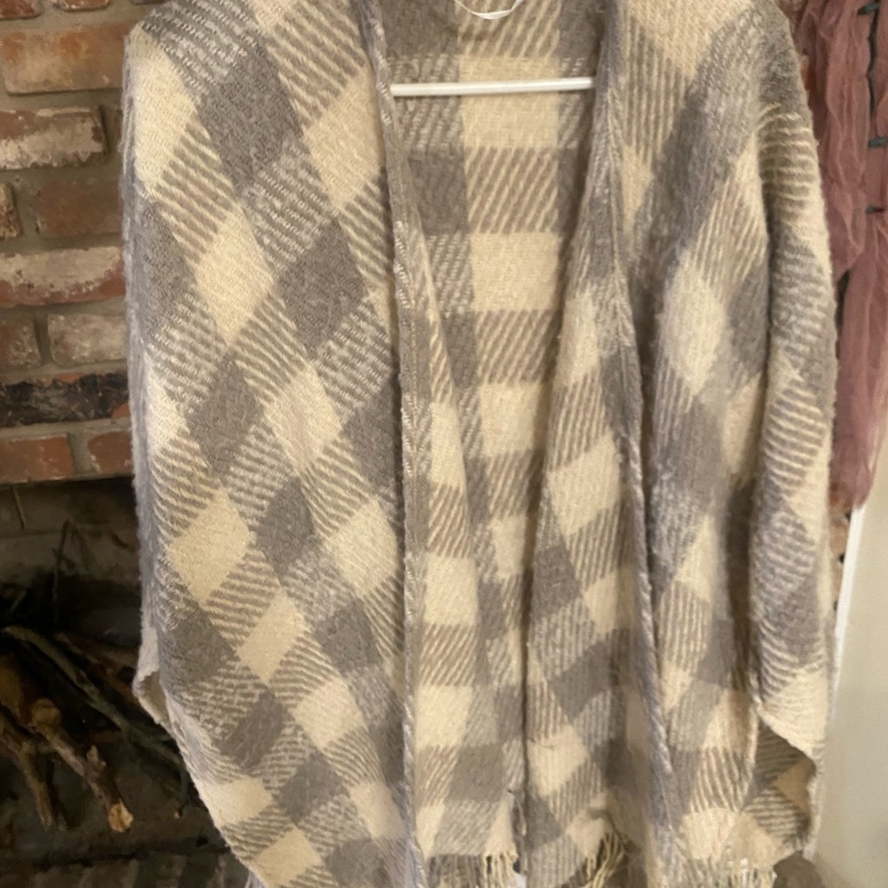 LC Lauren Conrad Plaid Cardigan - Gray and Cream